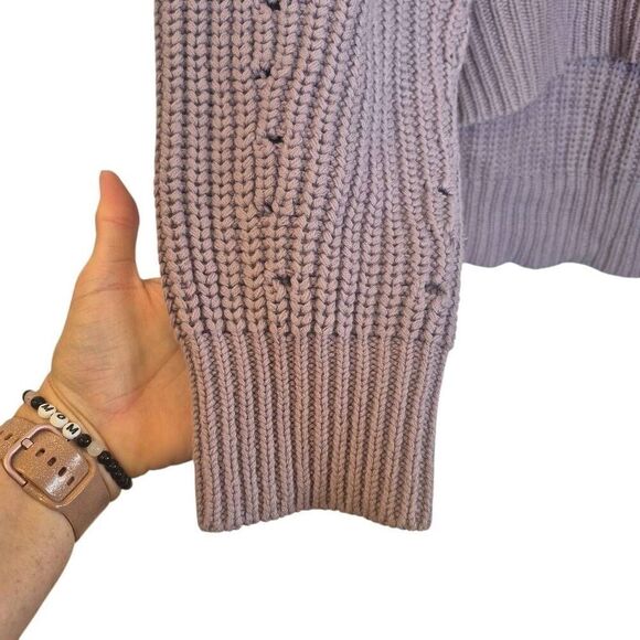 Altar'd State Women's Lavender Cotton/Acrylic Chunky Knit Oversized Sweater - Picture 7 of 9